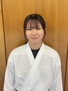 古屋璃奈